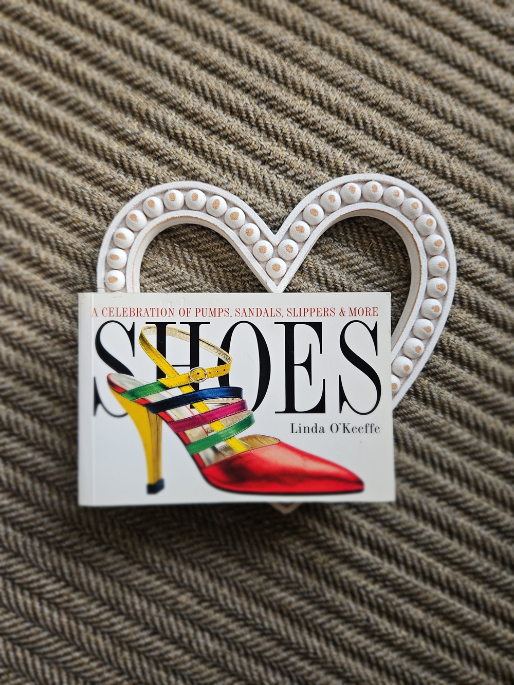 SHOES Book (By: Linda O'Keeffe)